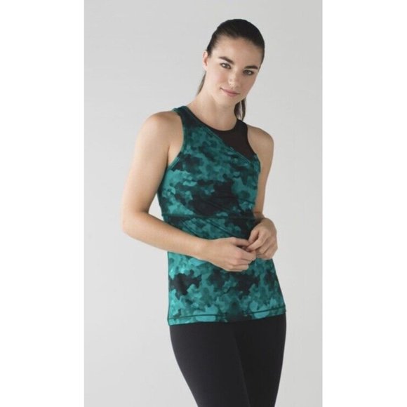 Lululemon Meshed Up Tank 2 IN 1 Top Size 4 Green Black Clouded Dreams Teal RARE! - Picture 2 of 12